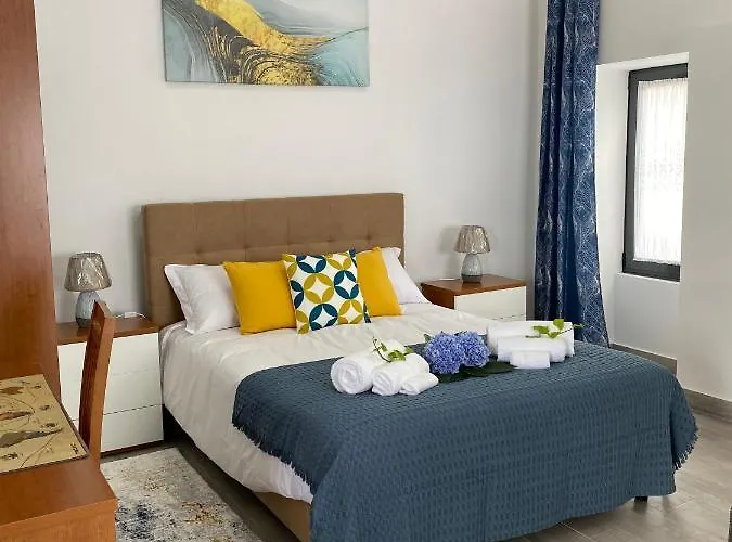 Casa Bela Vista * Ponta Delgada (Flores)